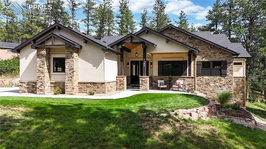 8280 Bannock Dr., Larkspur, CO 80118