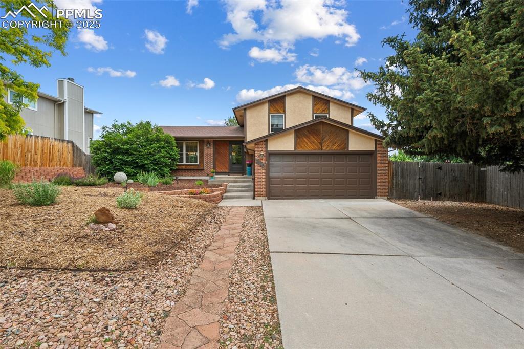 2125 Warrington Ct., Colorado Springs, CO 80920