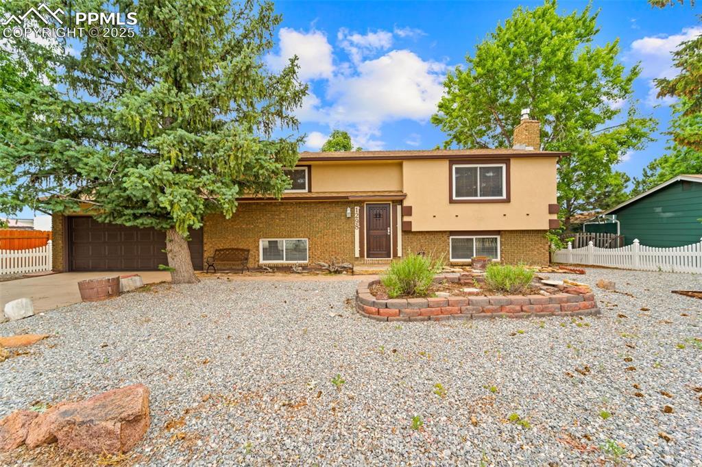 1298 Kachina Dr., Colorado Springs, CO 80915