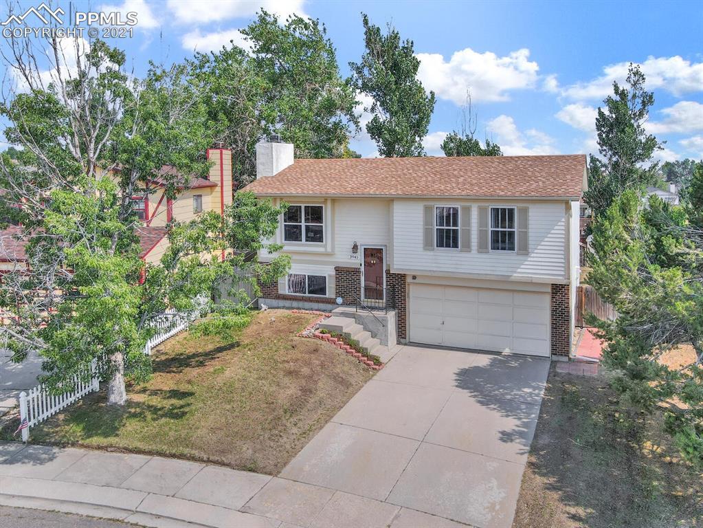 3945 Ayers Dr., Colorado Springs, CO 80920