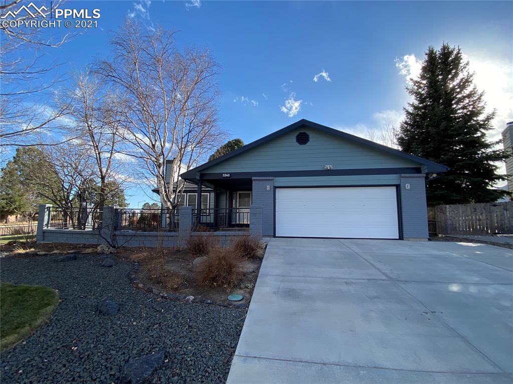 3246 W Oak Creek Dr., Colorado Springs, CO 80906