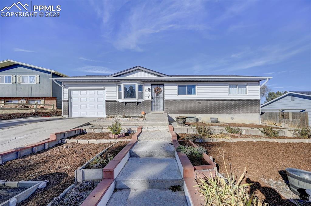 6786 Dale Rd., Colorado Springs, CO 80915