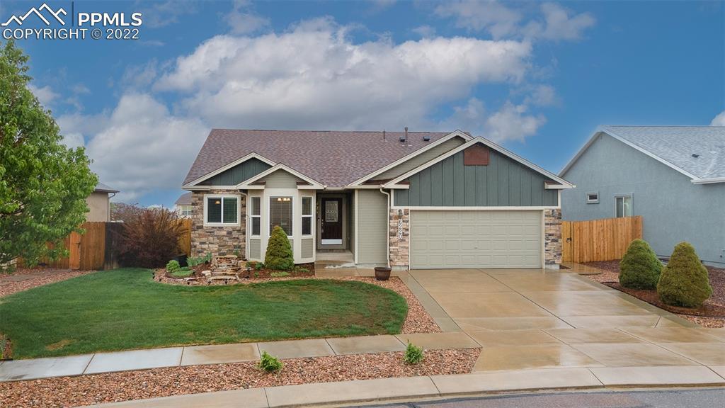 6220 Silver Nugget Dr., Colorado Springs, CO 80923