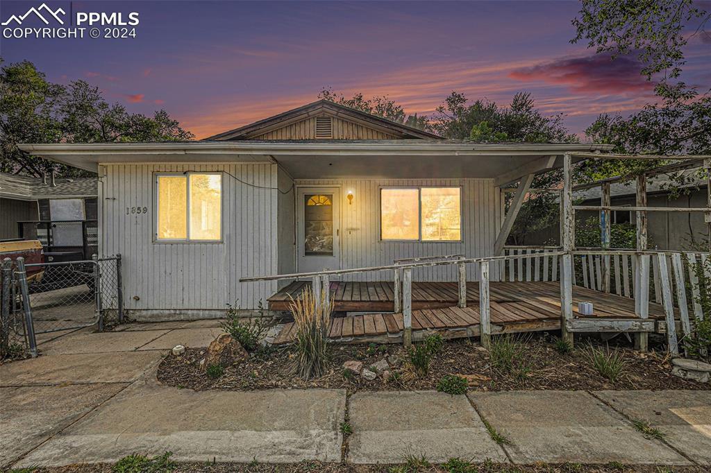 1859 Monterey Rd., Colorado Springs, CO 80910