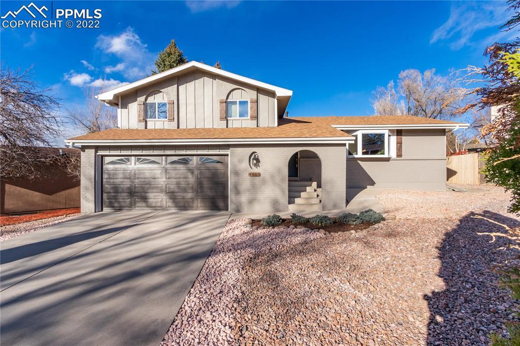 4860 Escapardo Way, Colorado Springs, CO 80917