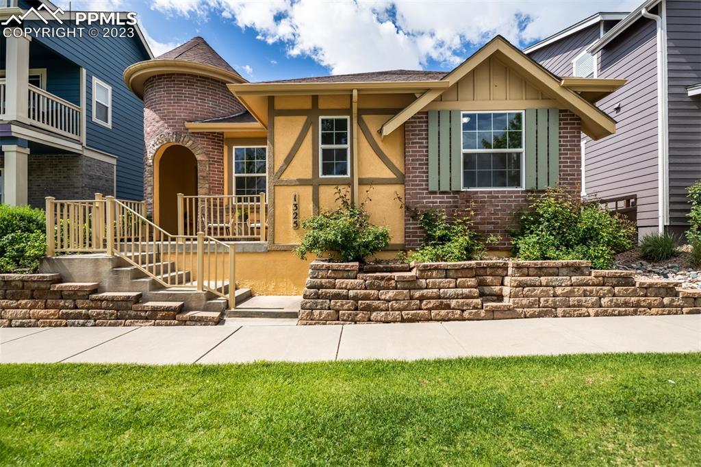 1325 Cresson Mine Dr., Colorado Springs, CO 80905