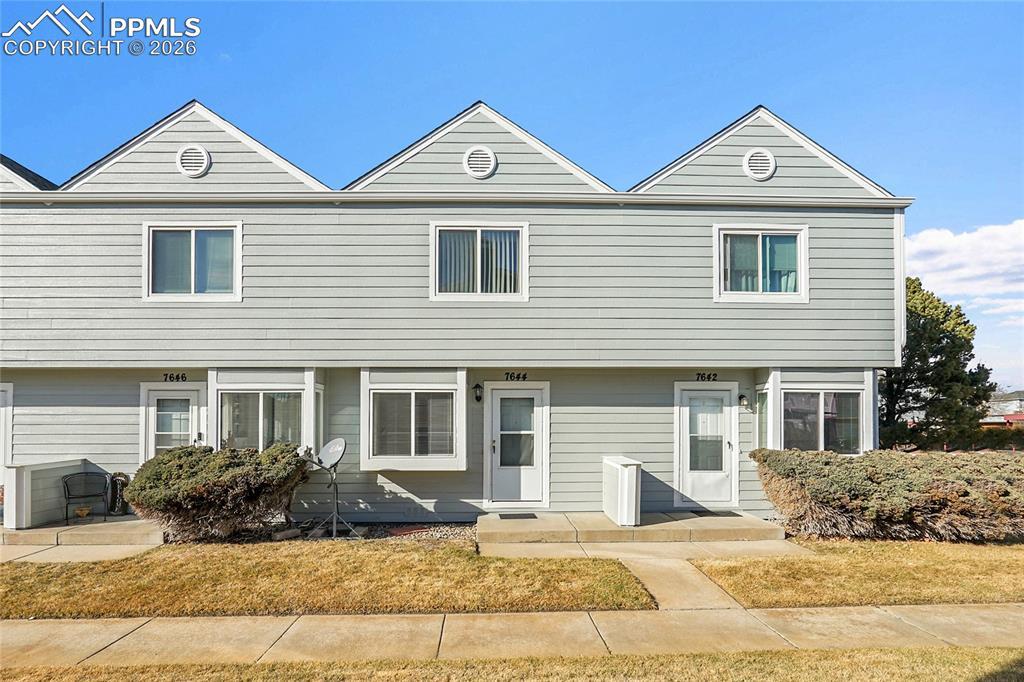 7644 Lexington Manor Dr., Colorado Springs, CO 80920