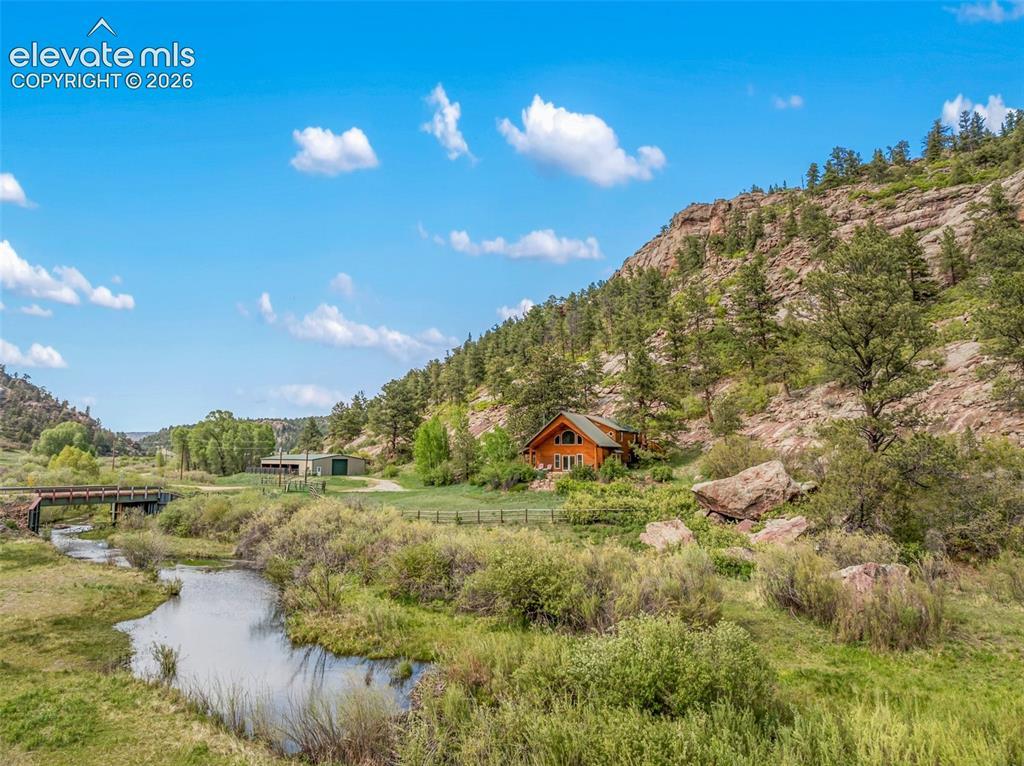 2401 Lakemoor Dr., Florissant, CO 80816