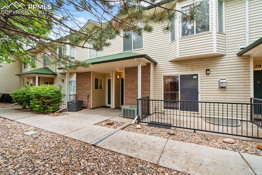 2095 Legacy Ridge View #103, Colorado Springs, CO 80910