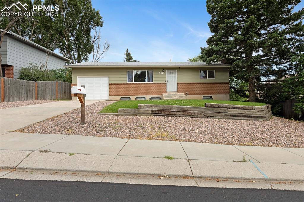 4815 Cheerful Rd., Colorado Springs, CO 80917
