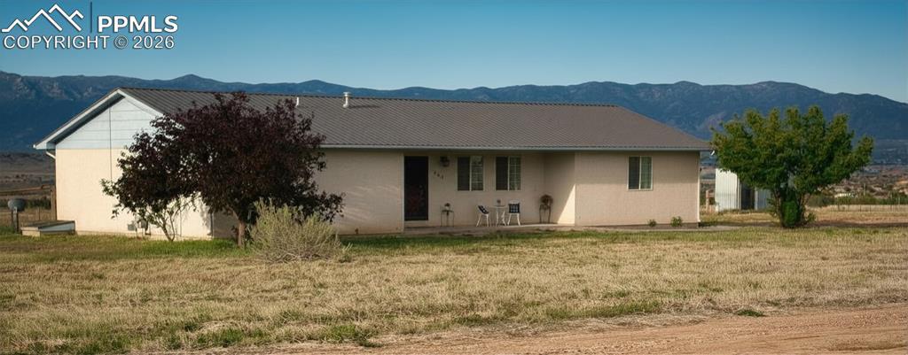 62 9th Ave., Penrose, CO 81240