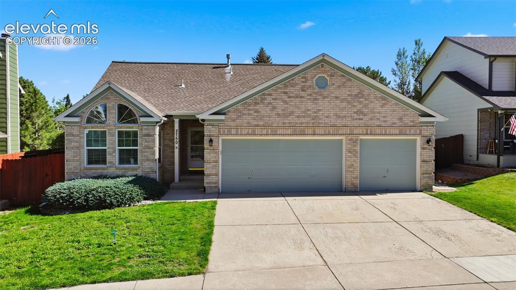 2750 Helmsdale Dr., Colorado Springs, CO 80920
