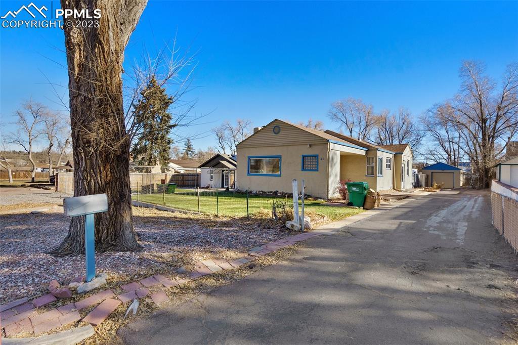 21 Swope Ave., Colorado Springs, CO 80909