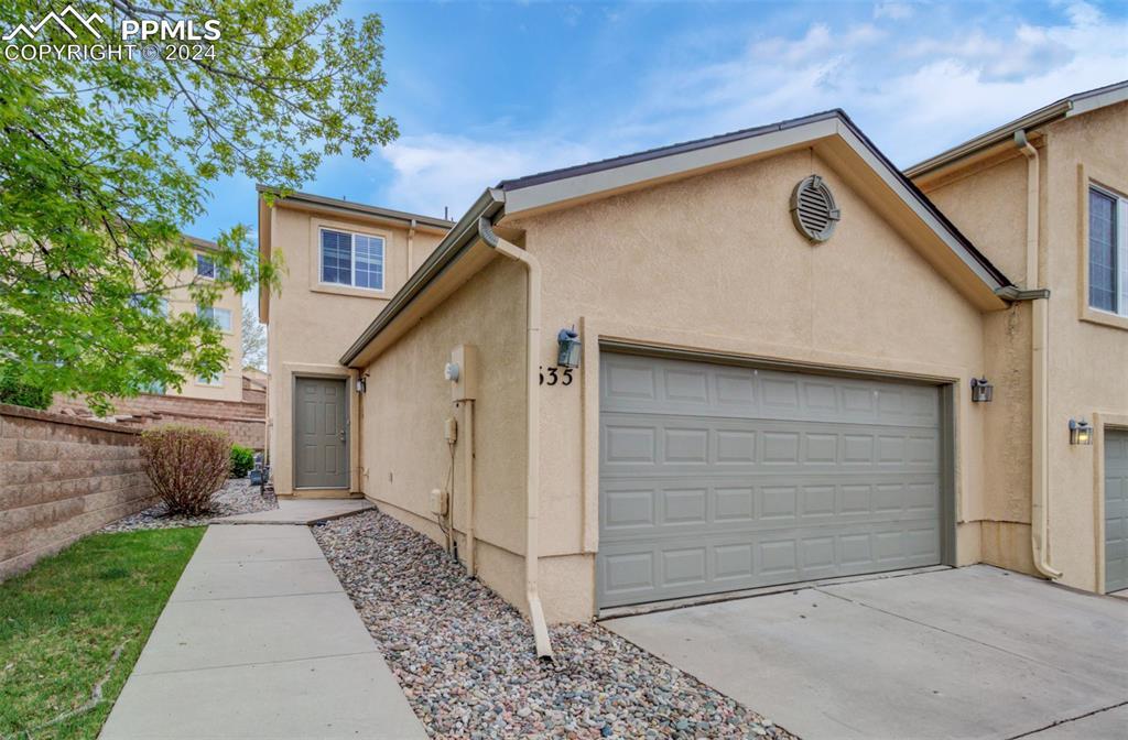 635 Cima Vista Point, Colorado Springs, CO 80916