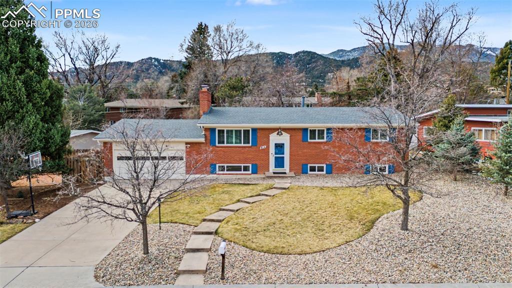 814 Orion Dr., Colorado Springs, CO 80906
