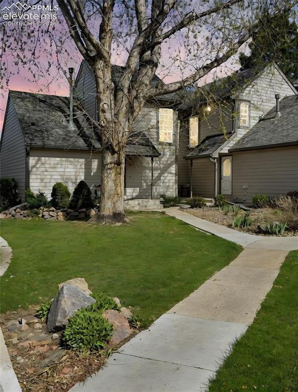 422 Cobblestone Dr., Colorado Springs, CO 80906