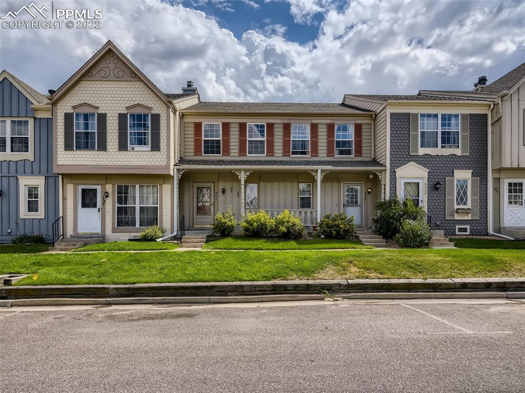3321 Queen Anne Way, Colorado Springs, CO 80917