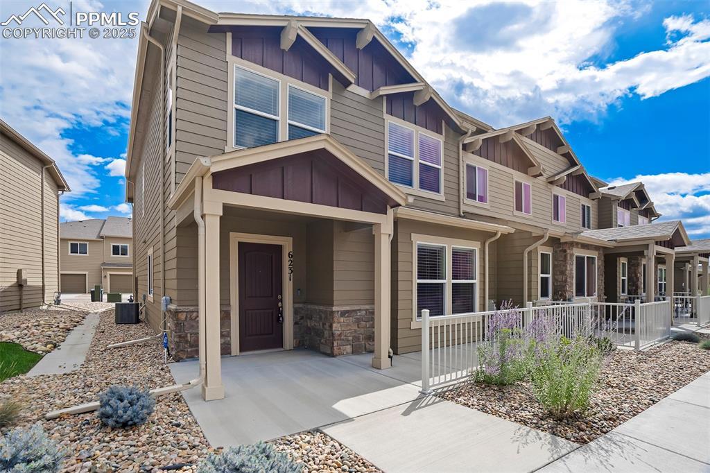 6231 Old Glory Dr., Colorado Springs, CO 80925