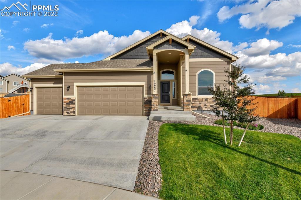 10997 Saco Dr., Colorado Springs, CO 80925