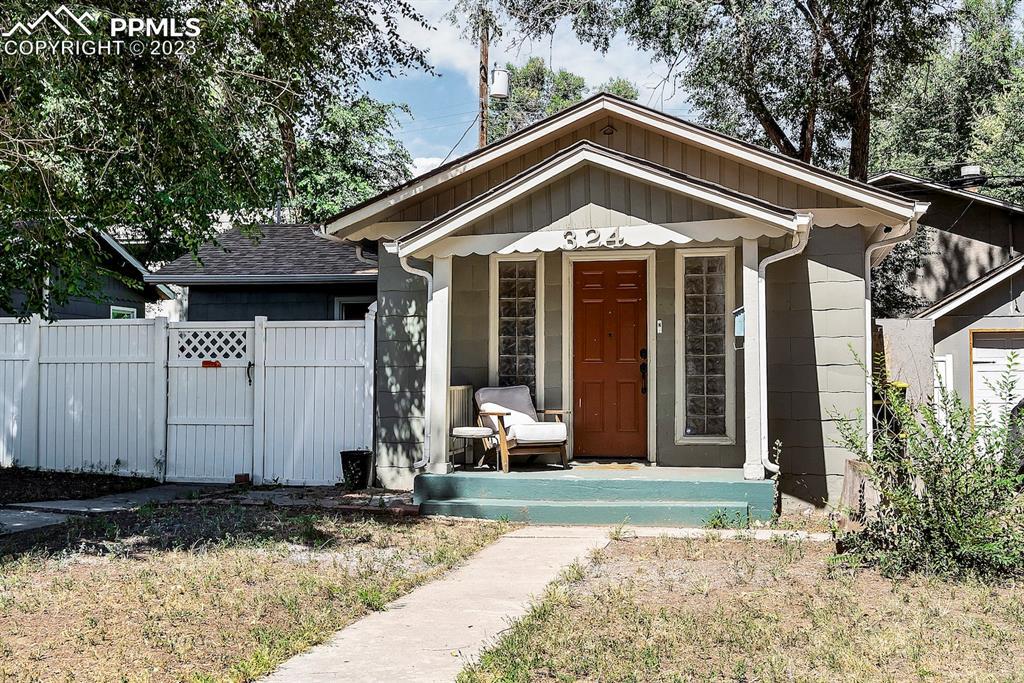 324 Park Ln., Colorado Springs, CO 80905