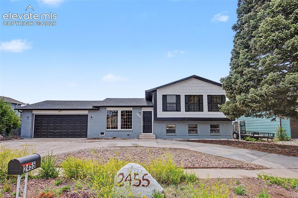 2455 Payne Cir., Colorado Springs, CO 80916