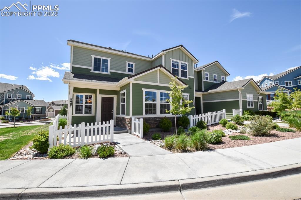 8907 Bella Flora Heights, Colorado Springs, CO 80924