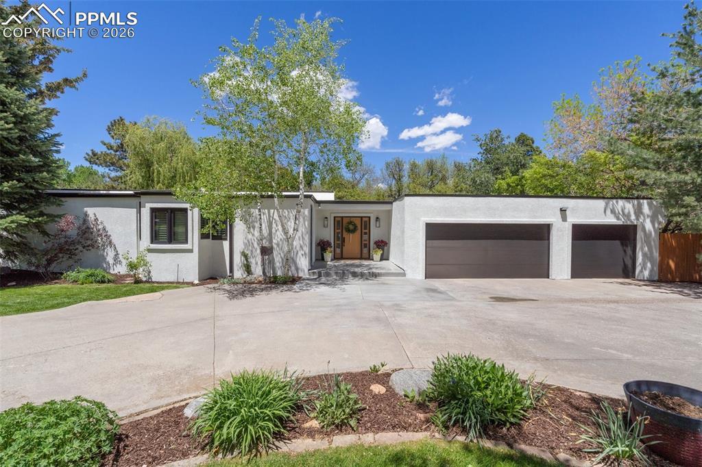 110 Vine St., Colorado Springs, CO 80906