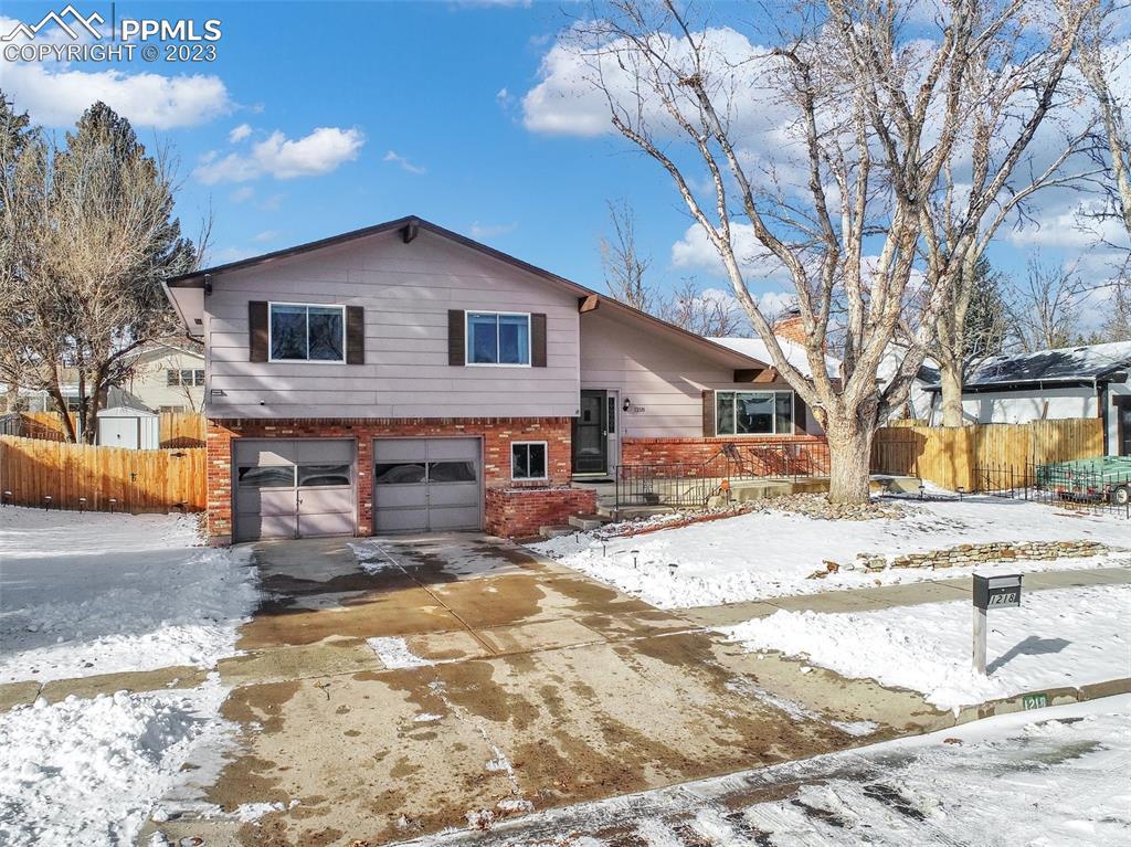 1218 Tesla Dr., Colorado Springs, CO 80909