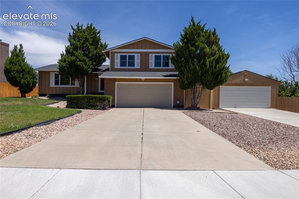 3433 Oak Creek Dr., Colorado Springs, CO 80906