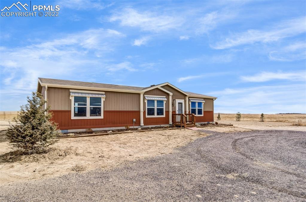 5895 Bar 10 Rd., Colorado Springs, CO 80928