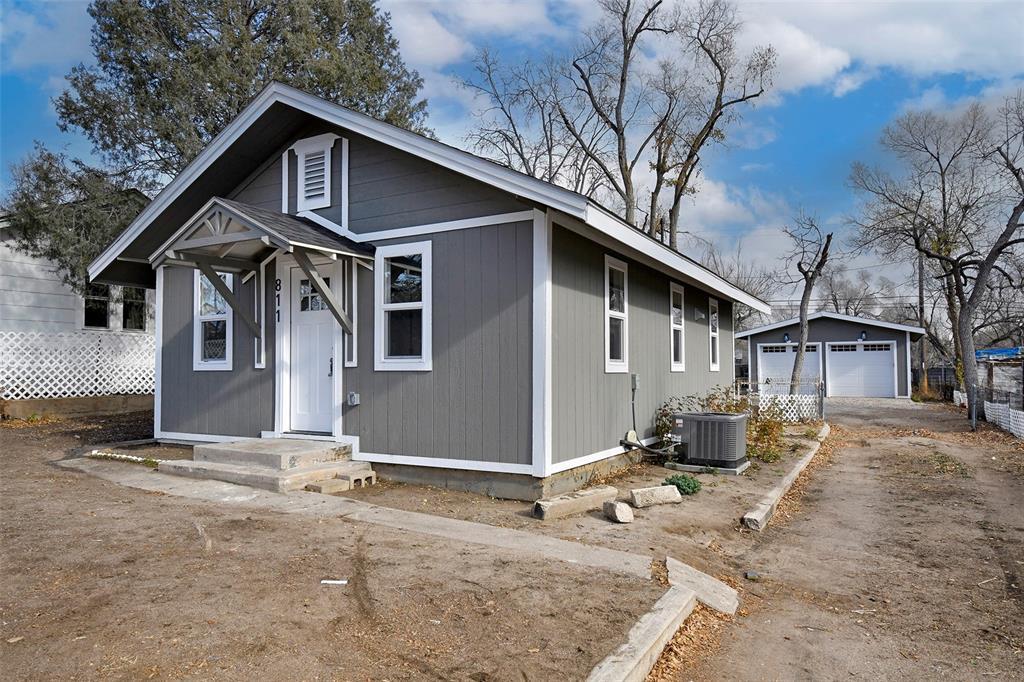 811 Swope Ave., Colorado Springs, CO 80909