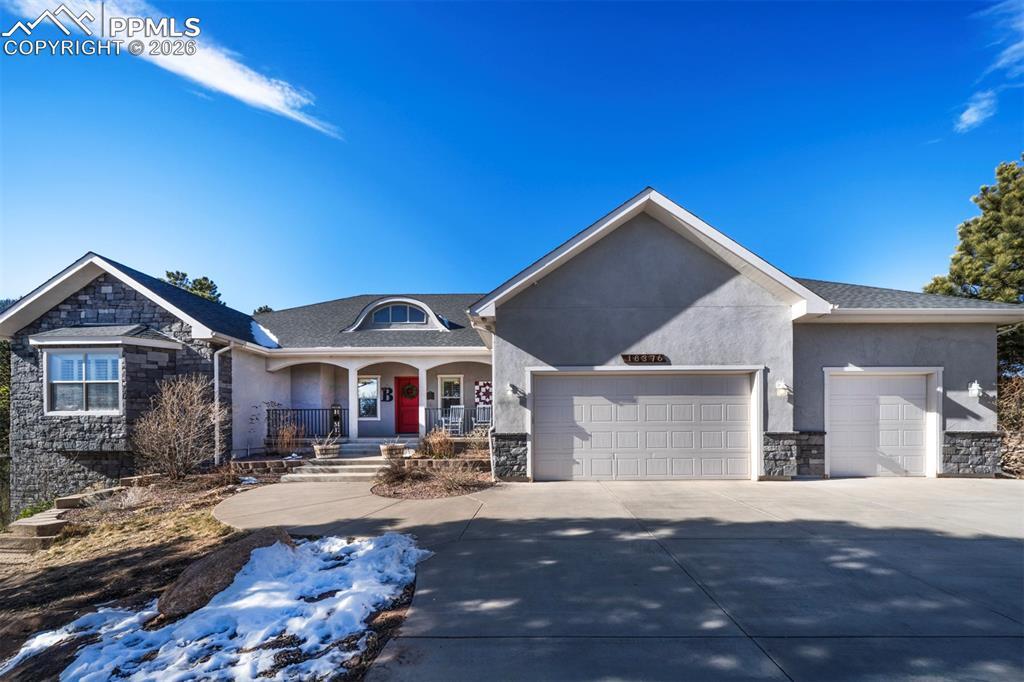 18376 Heavens Pl., Monument, CO 80132