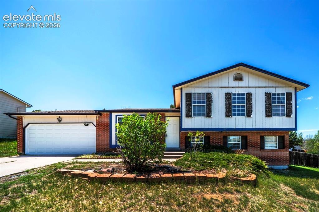 6680 Bugle Dr., Colorado Springs, CO 80918