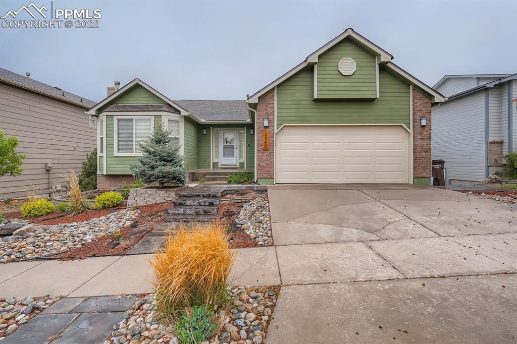 2260 Silkwood Dr., Colorado Springs, CO 80920