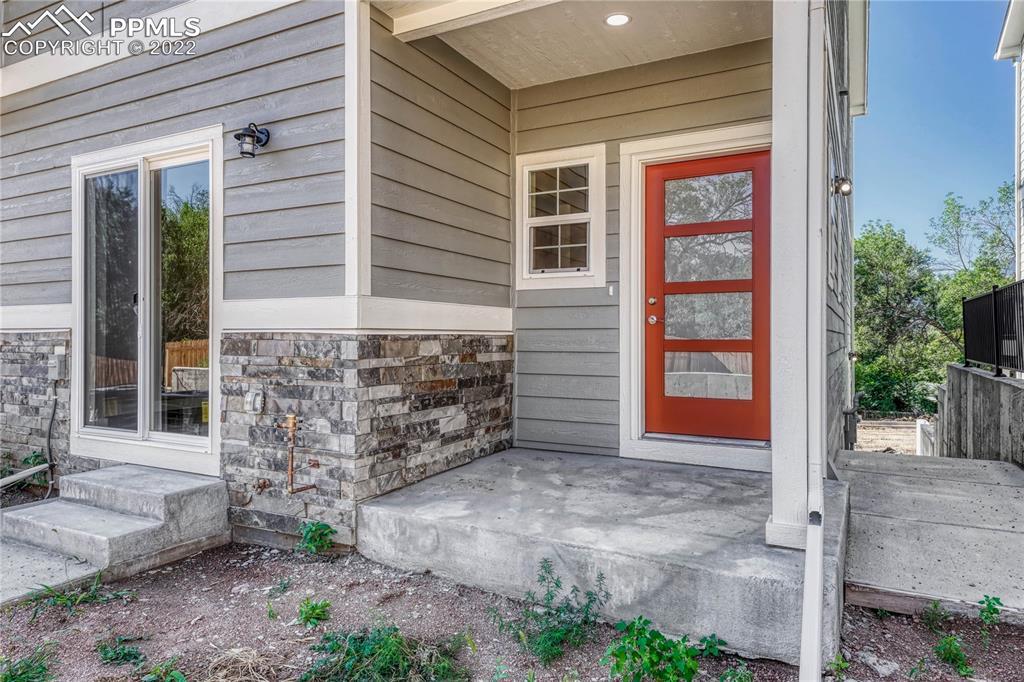 850 Promontory Rock Grove, Colorado Springs, CO 80905