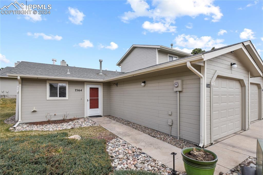 7564 Picacho Ct., Colorado Springs, CO 80920