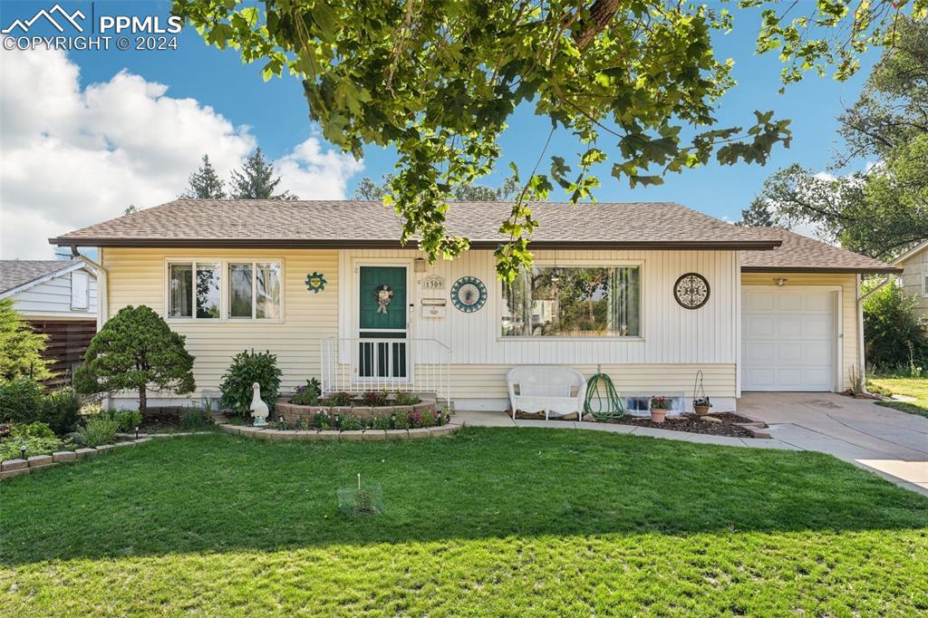 1309 Bennett Ave., Colorado Springs, CO 80909
