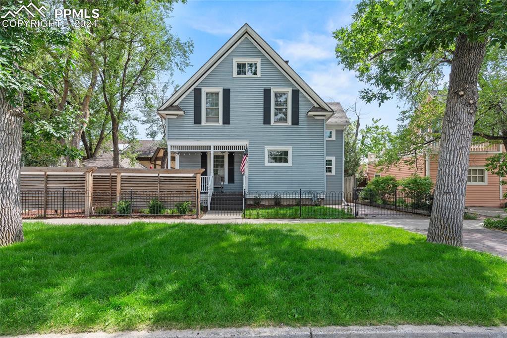 21 E Caramillo St., Colorado Springs, CO 80907