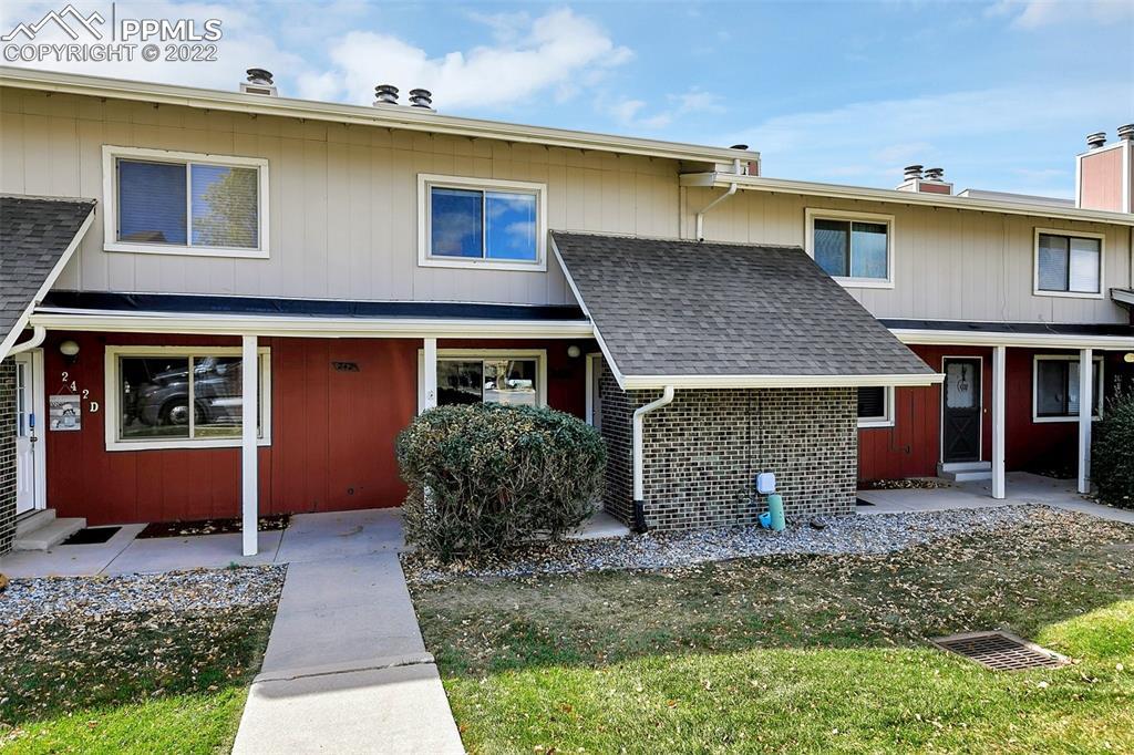 242 W Rockrimmon Blvd. #E, Colorado Springs, CO 80919