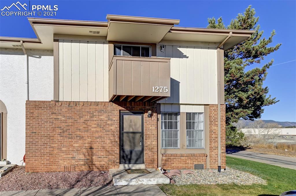 1275 Willow Bend Cir. #D, Colorado Springs, CO 80918