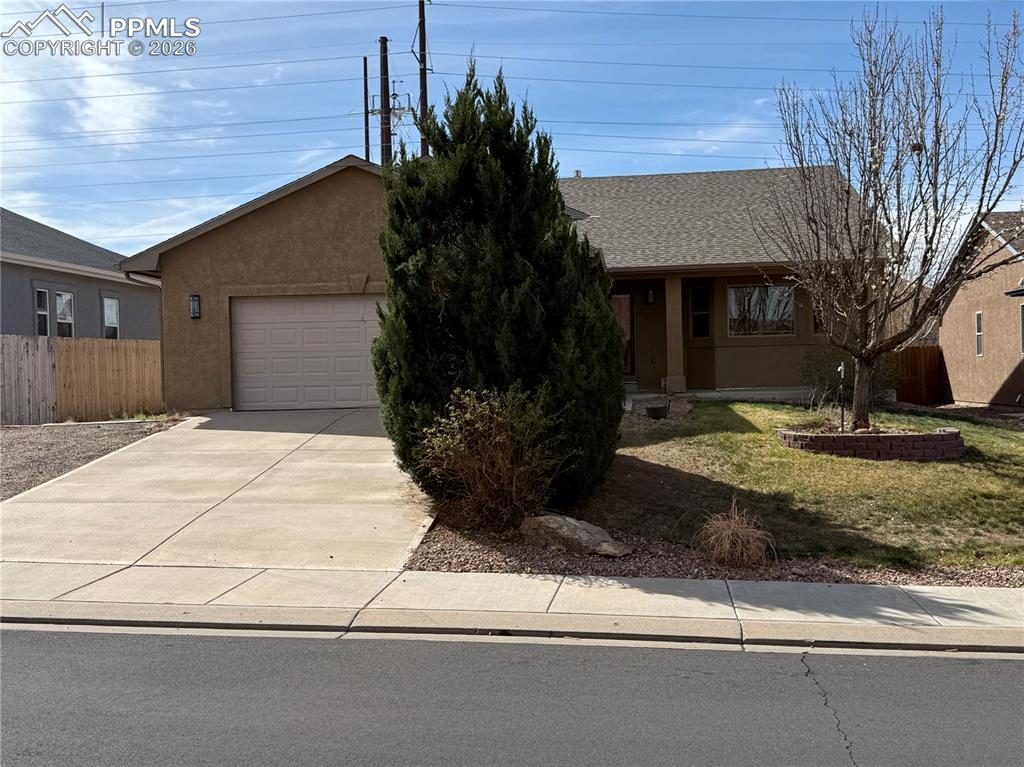 2308 Crestwood Ln., Pueblo, CO 81008