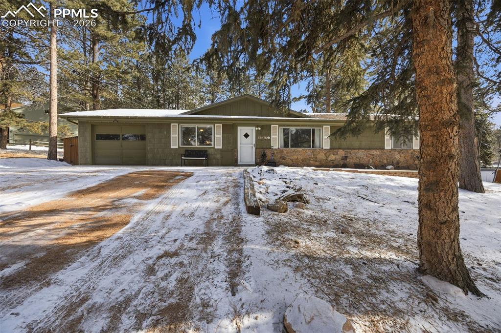 1731 Navajo Tr., Woodland Park, CO 80863