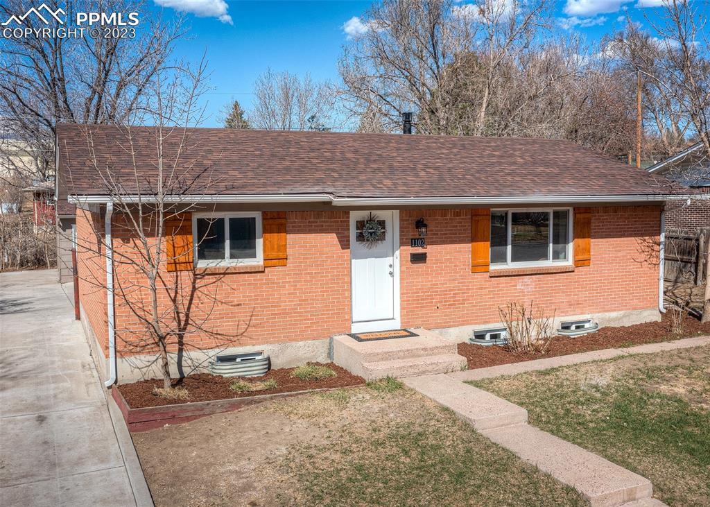 1102 Kingsley Dr., Colorado Springs, CO 80909
