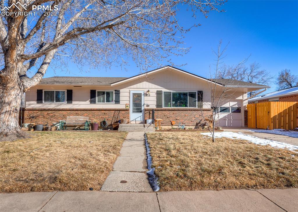 815 Kingsley Dr., Colorado Springs, CO 80909