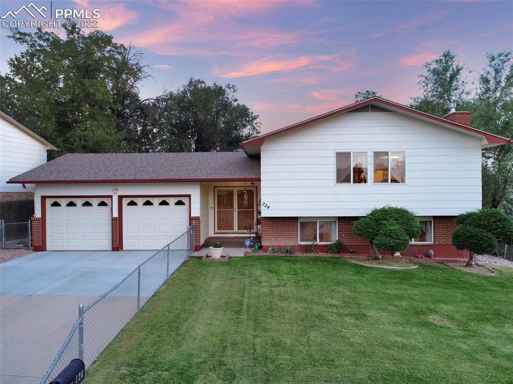 724 Raemar Dr., Colorado Springs, CO 80911