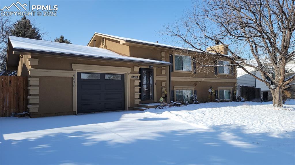 6670 Goldfield Dr., Colorado Springs, CO 80911