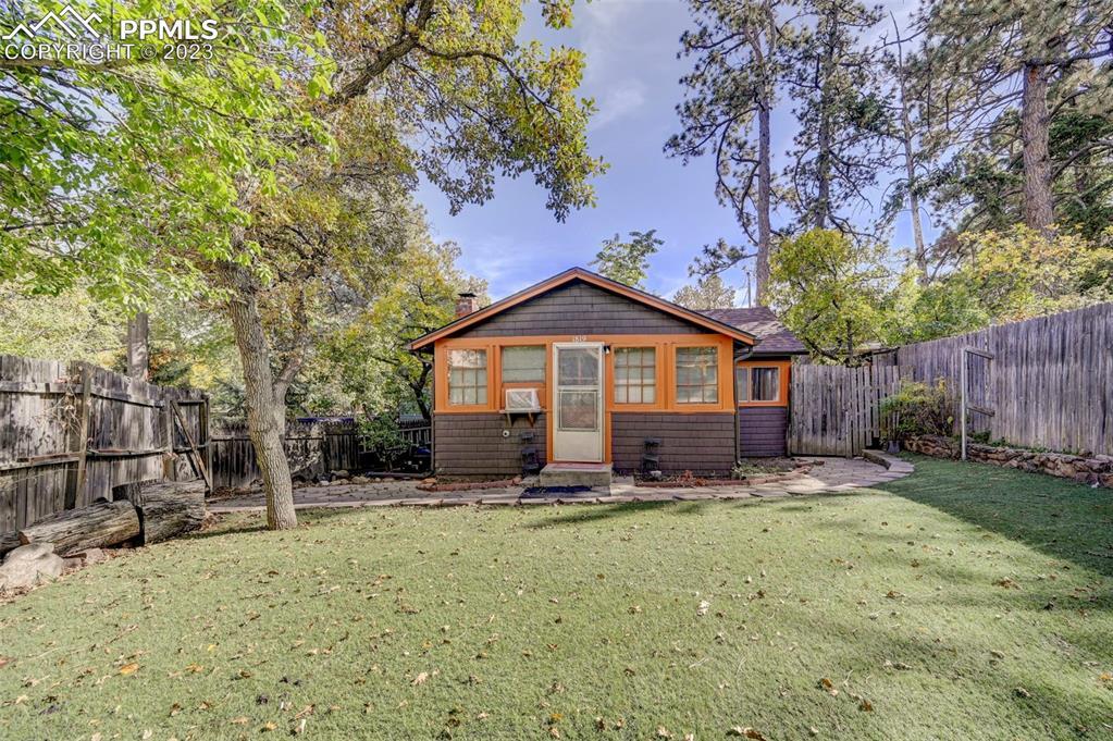 1819 Cheyenne Blvd., Colorado Springs, CO 80906