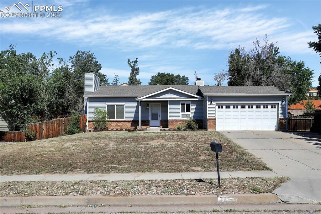 3740 Cragwood Dr., Colorado Springs, CO 80907