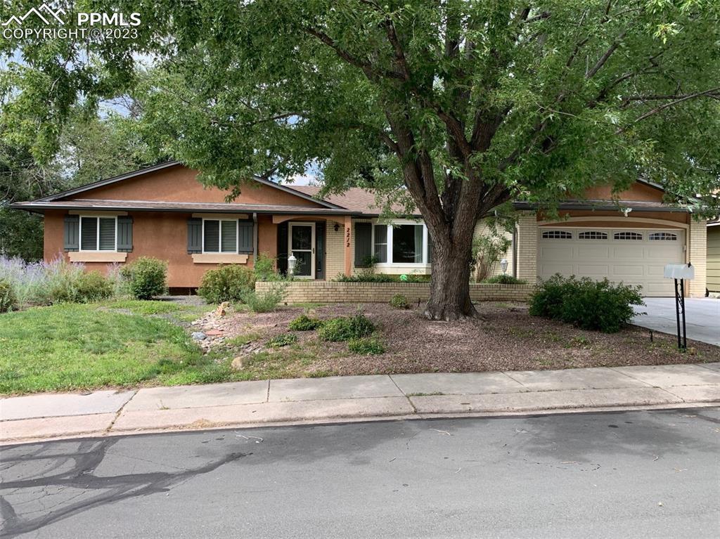 2212 E Greenwich Cir., Colorado Springs, CO 80909