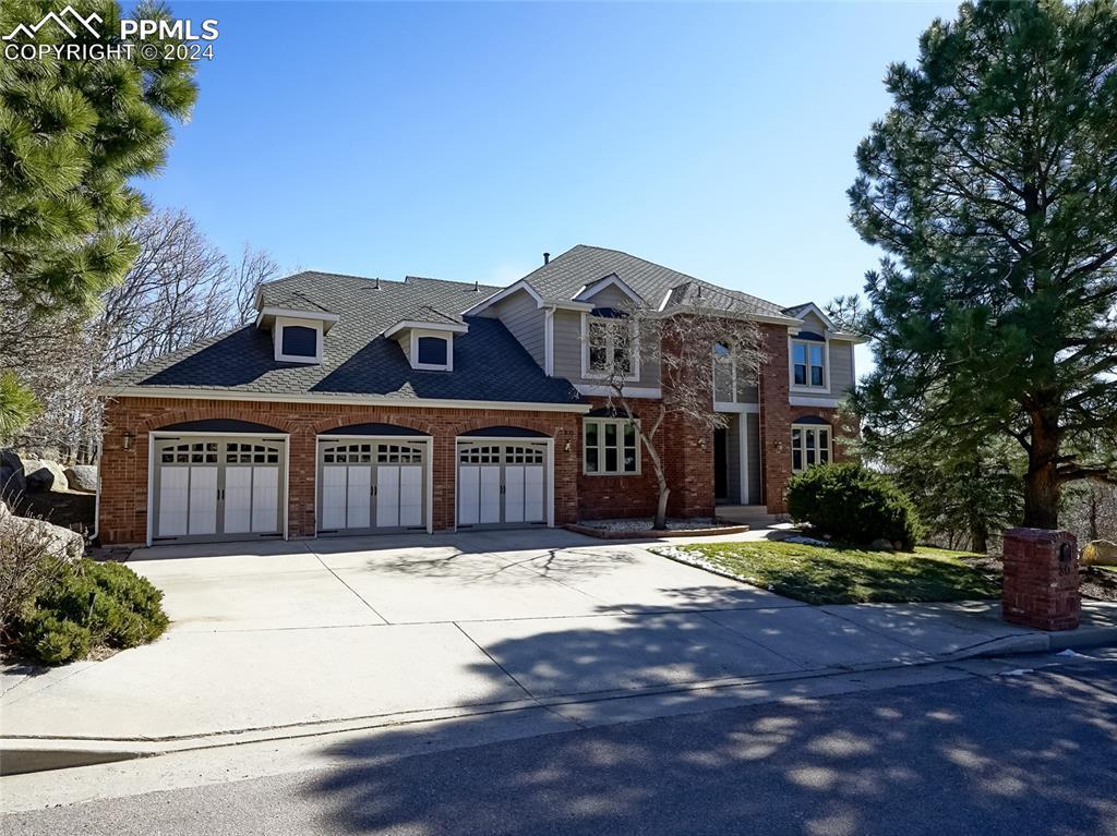 30 Ravenglass Way, Colorado Springs, CO 80906